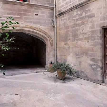 Noa - Mont Piete Studio Intramuros - อาวีญง ภายนอก รูปภาพ
